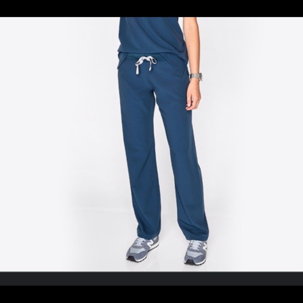 Figs Dark Harbor Livingston